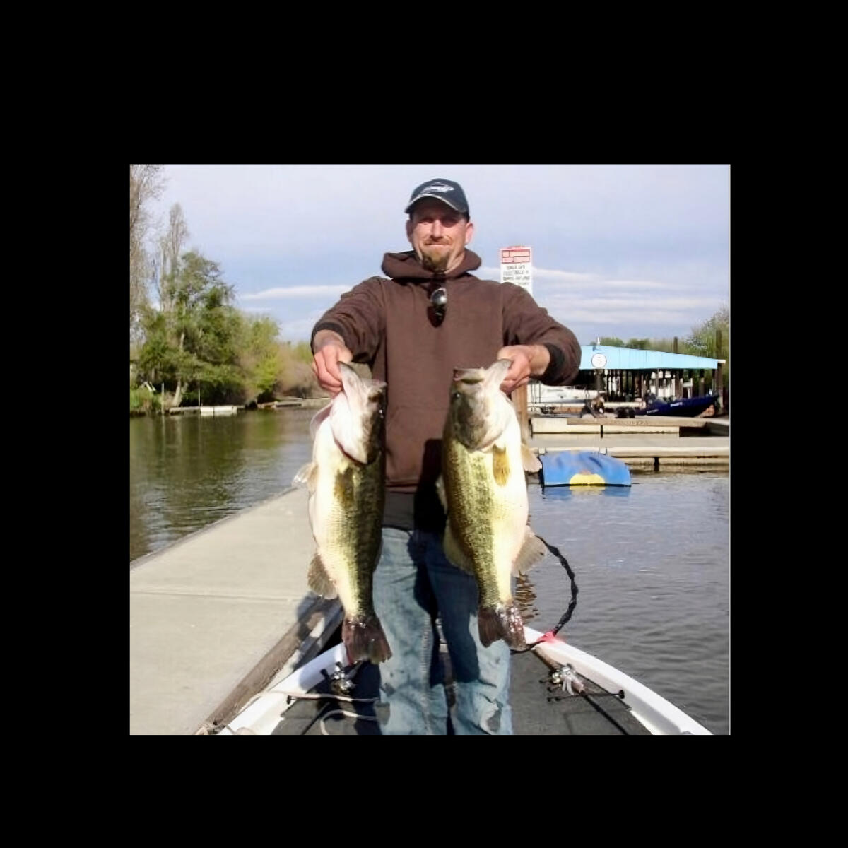 TOURNAMENT FISHERMAN